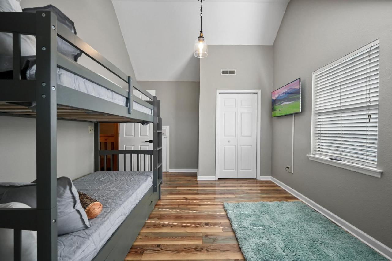 Private Mountain Cabin, Hot Tub Escape In The Smokies, With The View Сивиървил Екстериор снимка
