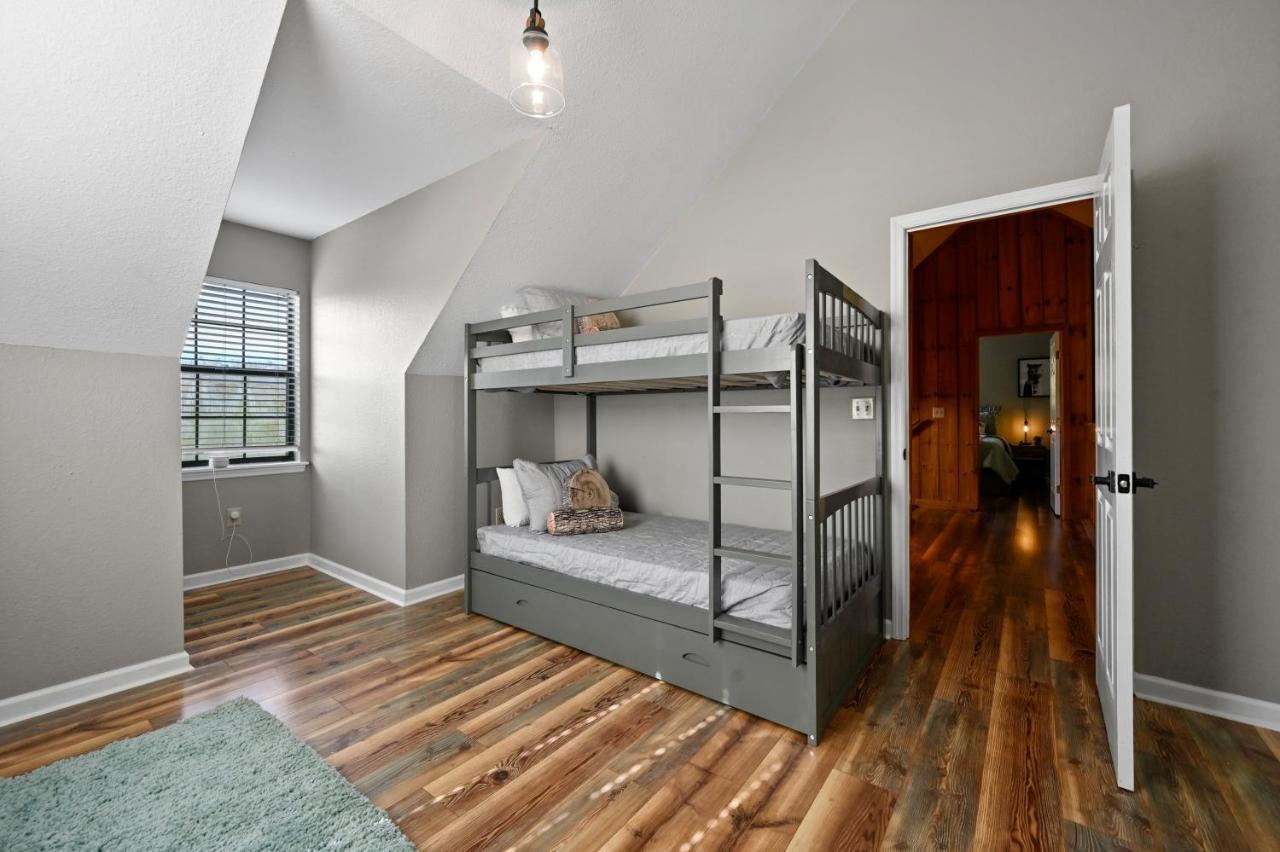 Private Mountain Cabin, Hot Tub Escape In The Smokies, With The View Сивиървил Екстериор снимка