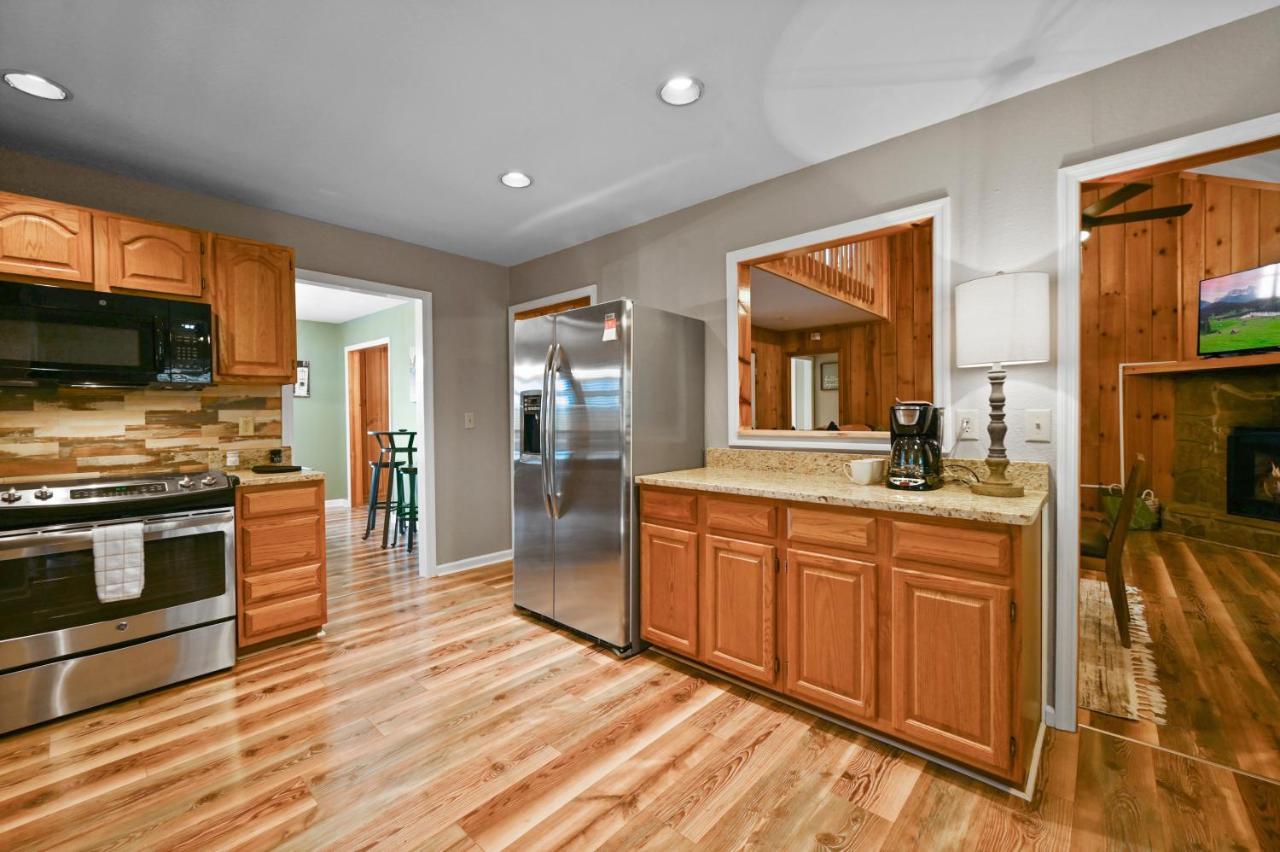 Private Mountain Cabin, Hot Tub Escape In The Smokies, With The View Сивиървил Екстериор снимка