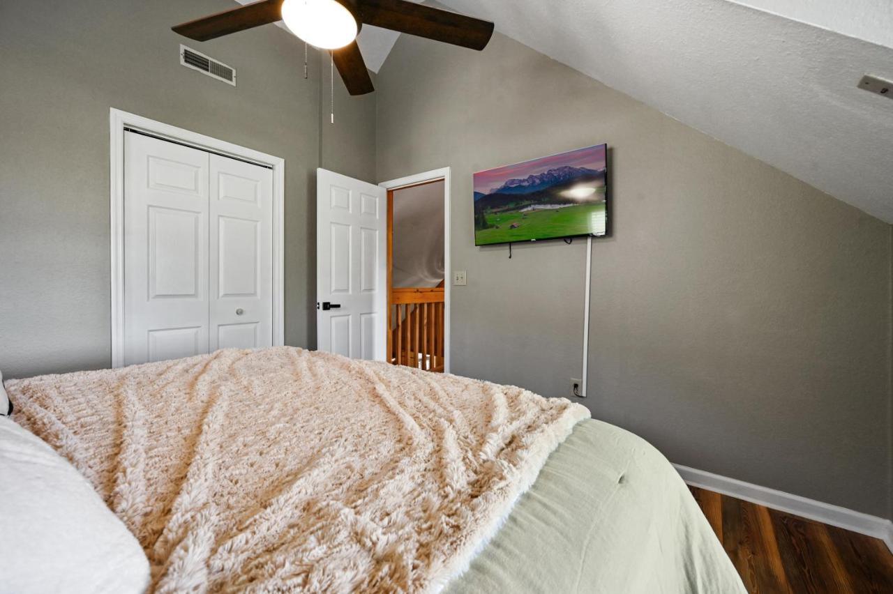 Private Mountain Cabin, Hot Tub Escape In The Smokies, With The View Сивиървил Екстериор снимка