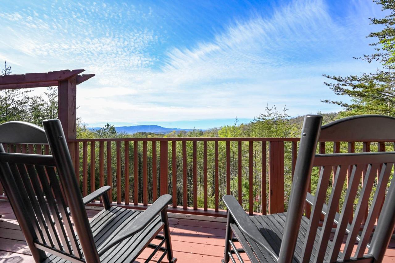 Private Mountain Cabin, Hot Tub Escape In The Smokies, With The View Сивиървил Екстериор снимка