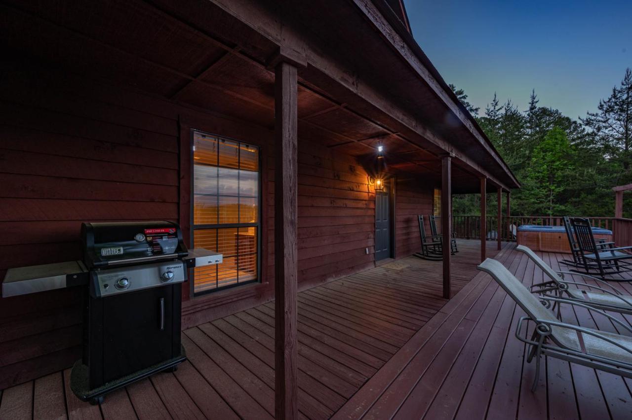 Private Mountain Cabin, Hot Tub Escape In The Smokies, With The View Сивиървил Екстериор снимка